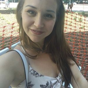 Meet your Posher, Tiffany